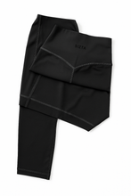 Lade das Bild in den Galerie-Viewer, ATHLEISURE Flared legging