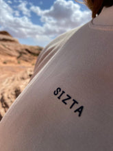 Lade das Bild in den Galerie-Viewer, UNIQUE Velvety Soft Sweat