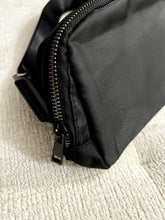 Lade das Bild in den Galerie-Viewer, Everyday cross body