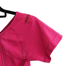 Lade das Bild in den Galerie-Viewer, Lush SEAMLESS V-Neck VALENTINE
