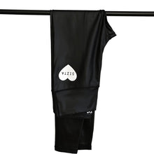 Lade das Bild in den Galerie-Viewer, LUXE legging, deep black
