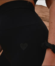 Lade das Bild in den Galerie-Viewer, UNIQUE Seamfree Leggings
